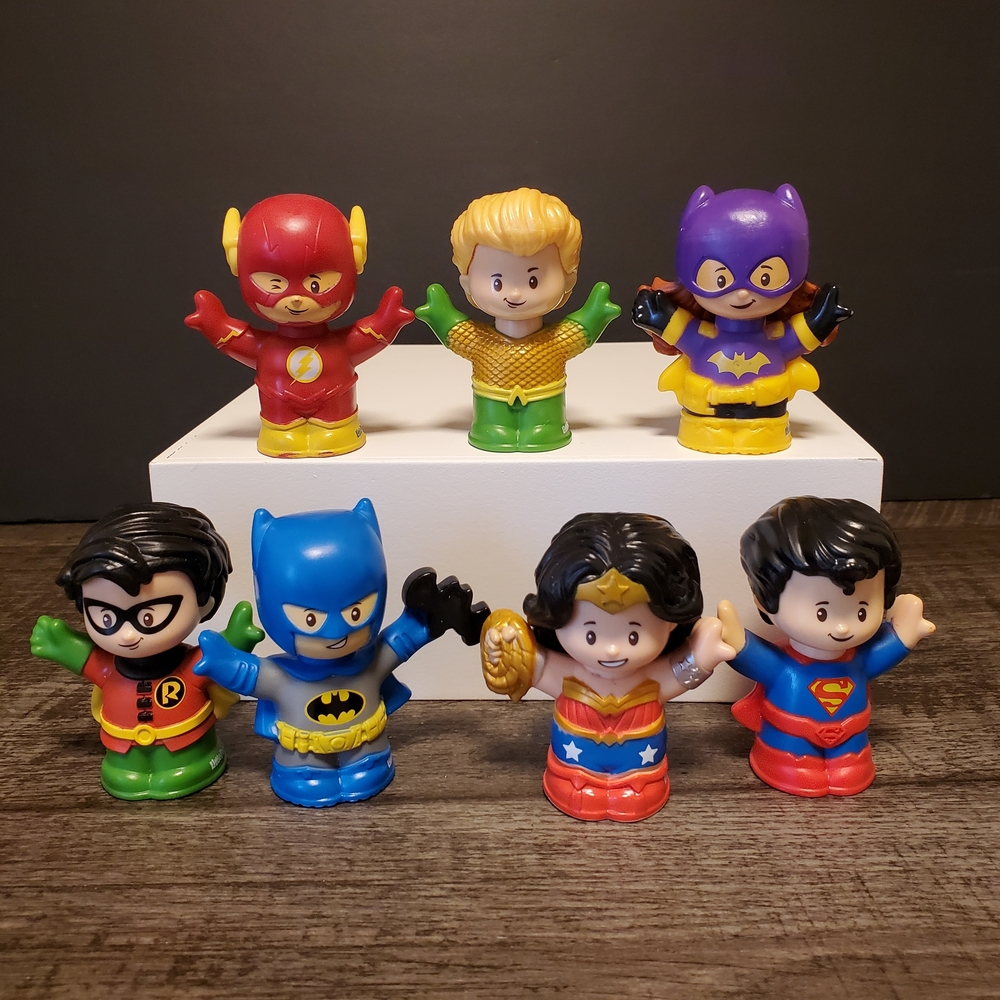 Little People Superhero Action Figures Set